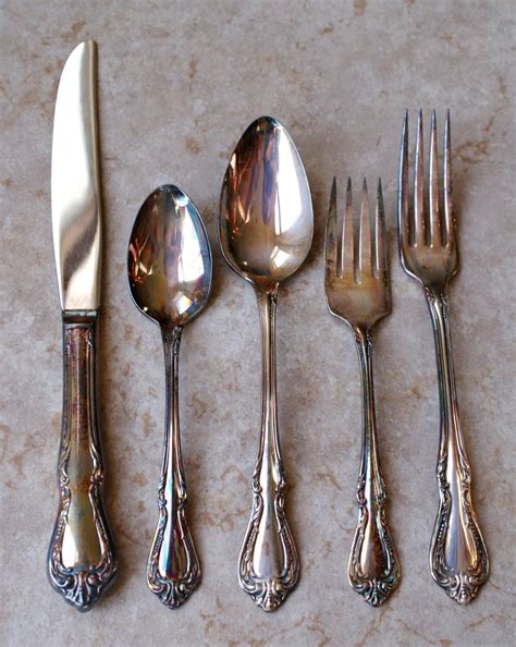 stainless set of 8 textured handle floral mid century modern retro cocktail seafood serving forks (792) 18. . Wmarogers oneida ltd